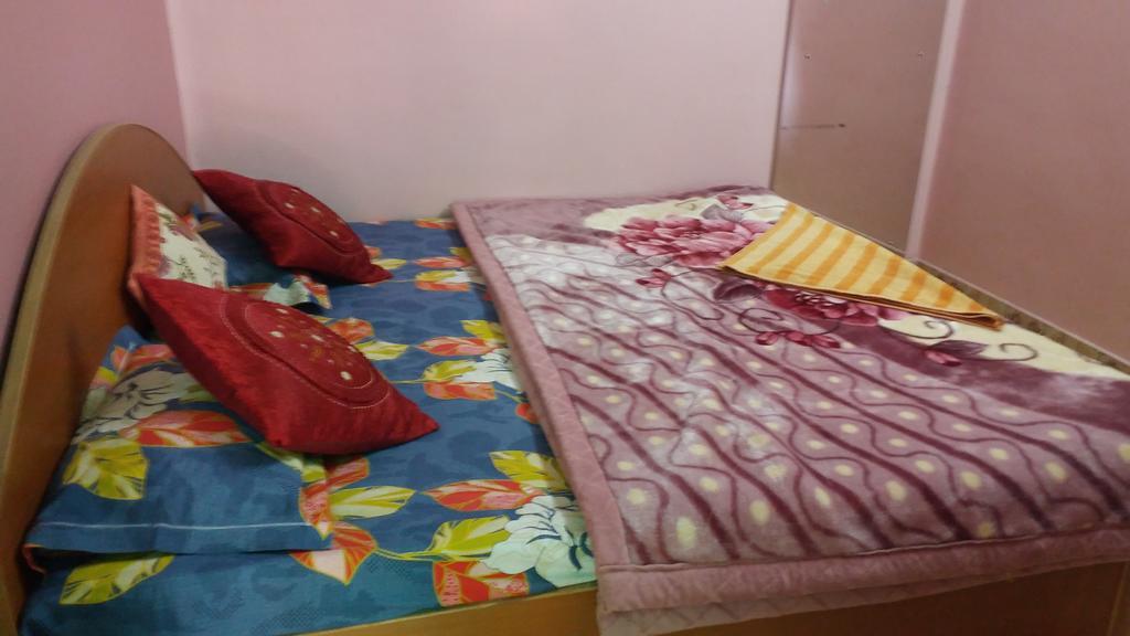 ทนิศา เฮอริเทจ ฮาเวลี Bed & Breakfast ไบคาเนอร์ ภายนอก รูปภาพ